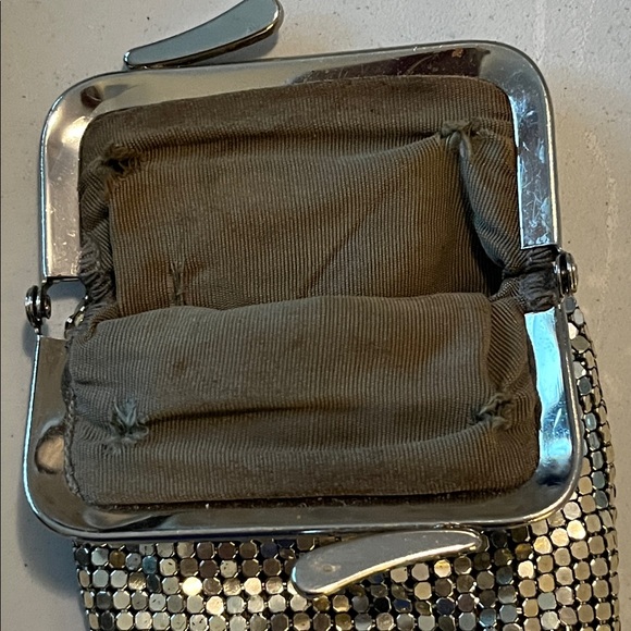 Whiting & Davis Silver Mesh Coin Purse - Picture 5 of 12